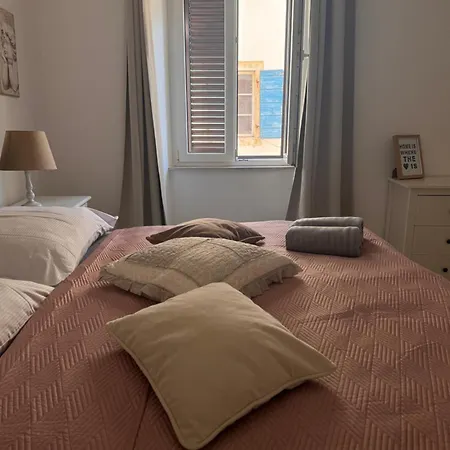Pebble Apartman
